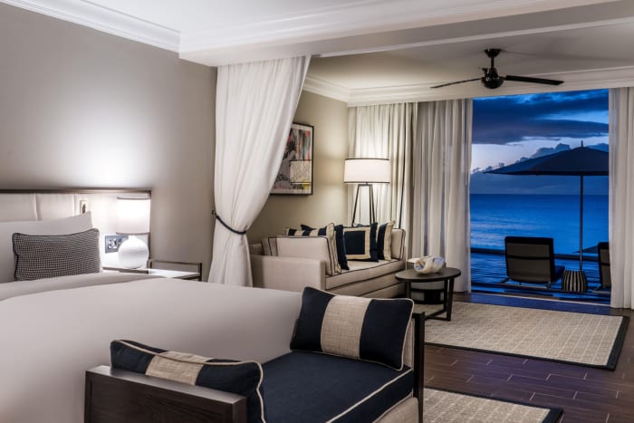 Fairmont Royal Pavilion Beachside Room